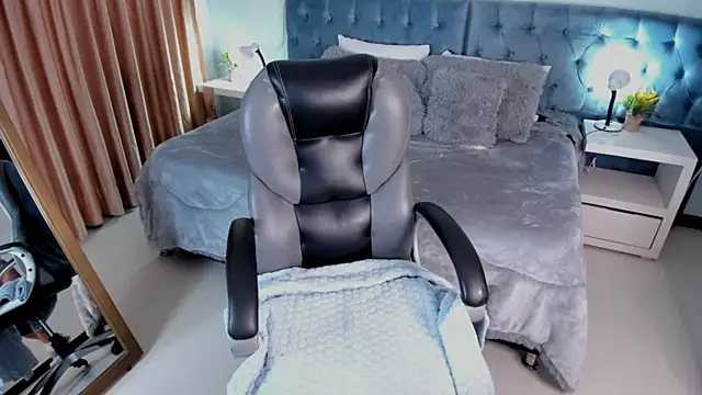 kat cute   online show from 06/05/26, 06:52