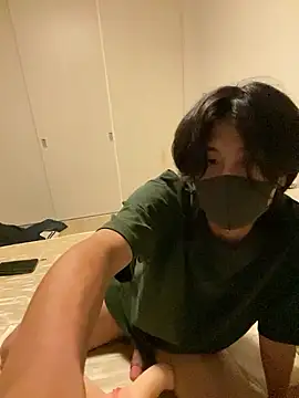 Snapshot of Natsu_x_ chatting on 06/03/26, 07:19 Natsu x online show from 06/03/26, 07:19