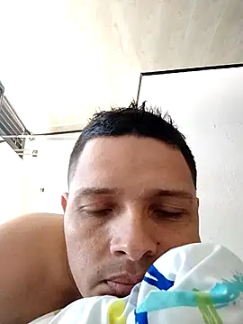 EnzoDesire online show from 06/20/26, 04:32