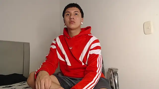 Owenn  blueee online show from 06/12/26, 07:02