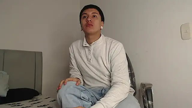 Owenn  blueee online show from 07/14/26, 03:33