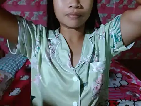 Snapshot of Itsme_Foxy_Shantale chatting on 06/18/26, 11:20 Itsme Foxy Shantale online show from 06/18/26, 11:20