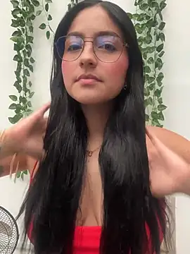 SophiCastro09  online show from 07/07/26, 02:54