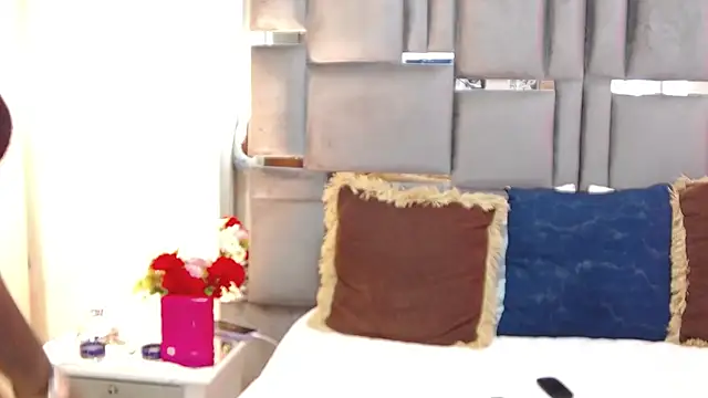 Snapshot of IvyEllis1 chatting on 06/22/26, 03:53 IvyEllis1 online show from 06/22/26, 03:53