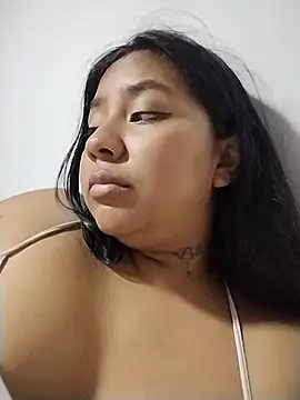 Snapshot of Amber_Herrera chatting on 06/23/26, 12:41 Amber Herrera online show from 06/23/26, 12:41