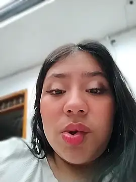 Snapshot of Amber_Herrera chatting on 07/08/26, 01:04 Amber Herrera online show from 07/08/26, 01:04