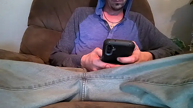 Snapshot of Mstrdstrctn7 chatting on 12/30/24, 05:34 Mstrdstrctn7 online show from 12/30/24, 05:34