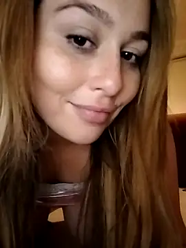 Snapshot of candice1994 chatting on 07/02/26, 08:59 candice1994 online show from 07/02/26, 08:59