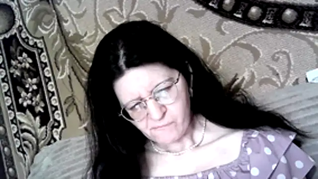 Snapshot of Dear_Annet chatting on 06/29/26, 12:27 Dear Annet online show from 06/29/26, 12:27