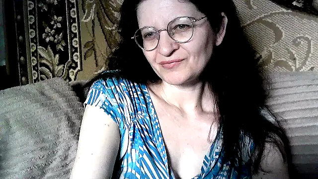 Snapshot of Dear_Annet chatting on 07/07/26, 12:31 Dear Annet online show from 07/07/26, 12:31