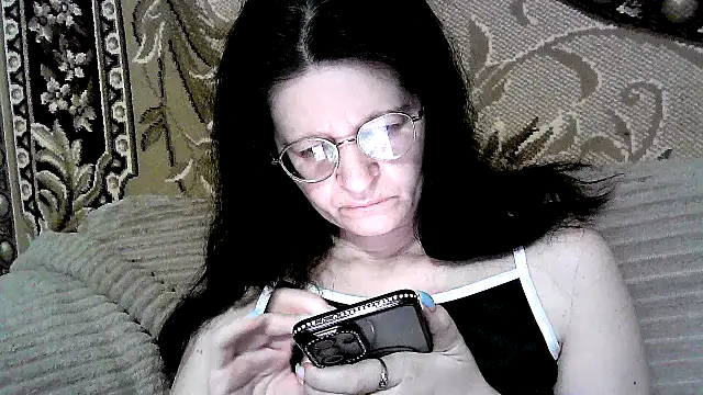 Snapshot of Dear_Annet chatting on 07/15/26, 09:20 Dear Annet online show from 07/15/26, 09:20