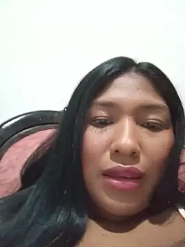 MoonMua online show from 06/14/26, 02:09