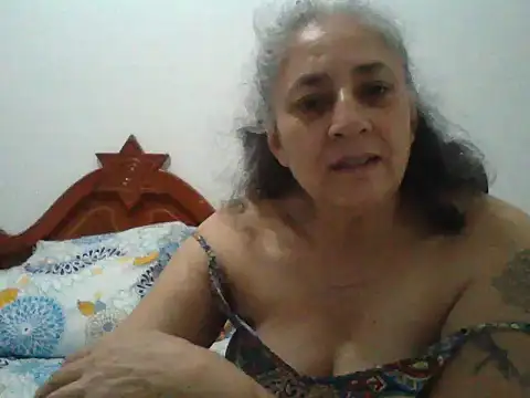 Snapshot of cersey_ chatting on 06/14/26, 05:09 cersey online show from 06/14/26, 05:09