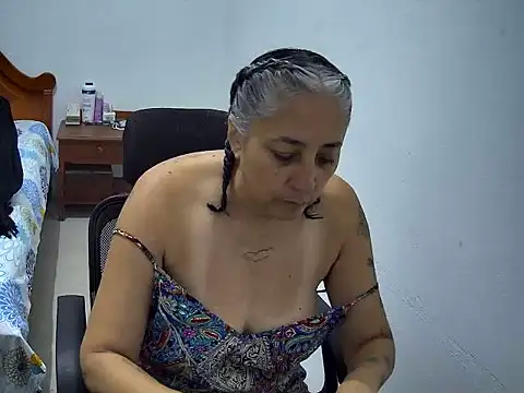 Snapshot of cersey_ chatting on 07/20/26, 03:10 cersey online show from 07/20/26, 03:10