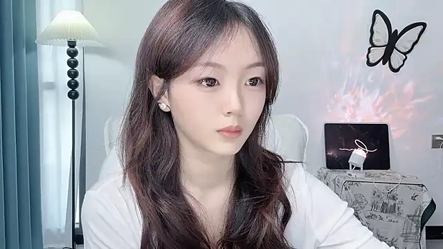 Snapshot of wenwen8888 chatting on 07/19/26, 03:32 wenwen8888 online show from 07/19/26, 03:32