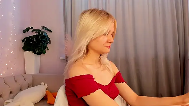 Snapshot of Bunny_Elsy chatting on 07/20/26, 11:23 Bunny Elsy online show from 07/20/26, 11:23