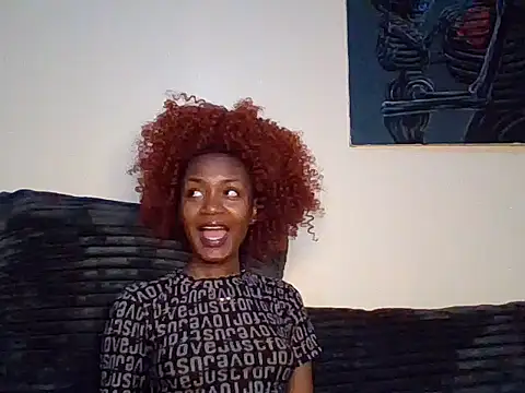 Snapshot of Lill_Miss chatting on 06/24/26, 06:40 Lill Miss online show from 06/24/26, 06:40