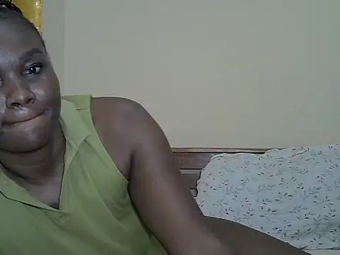 Snapshot of PrittyAnna chatting on 07/14/26, 11:43 PrittyAnna online show from 07/14/26, 11:43