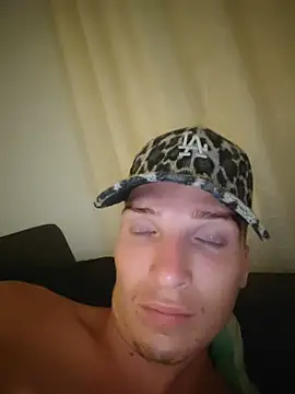 kinkyBlondLad 07 online show from 06/05/26, 09:42