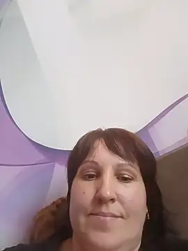 Snapshot of ViolettaLove888 chatting on 07/04/26, 04:35 ViolettaLove888 online show from 07/04/26, 04:35