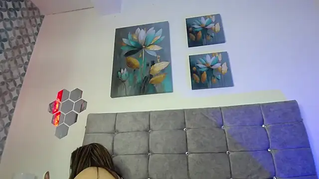 Snapshot of lilith_luxx chatting on 07/14/26, 10:21 lilith luxx online show from 07/14/26, 10:21