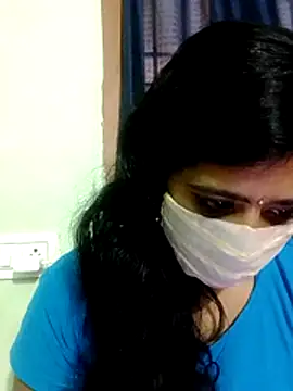Snapshot of Nihari_bb143 chatting on 07/04/26, 05:13 Nihari bb143 online show from 07/04/26, 05:13