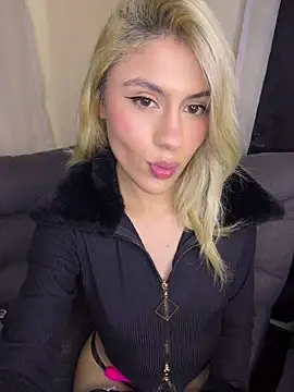 Lia-firee online show from 07/19/26, 05:11