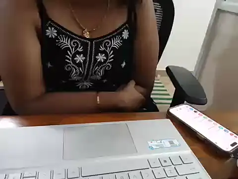 Snapshot of kannada_Hotlady chatting on 07/21/26, 08:38 kannada Hotlady online show from 07/21/26, 08:38