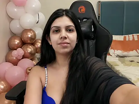 aradhya287 online show from 06/06/26, 01:05