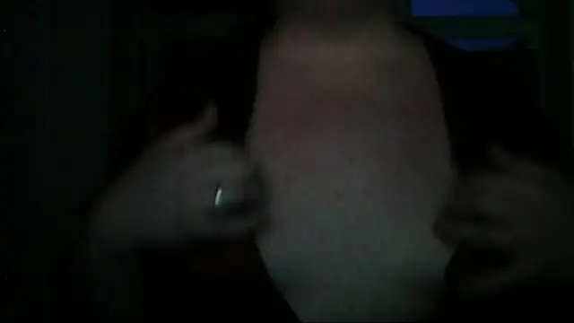 Snapshot of Daddys_Girl_02 chatting on 07/04/26, 07:53 Daddys Girl 02 online show from 07/04/26, 07:53