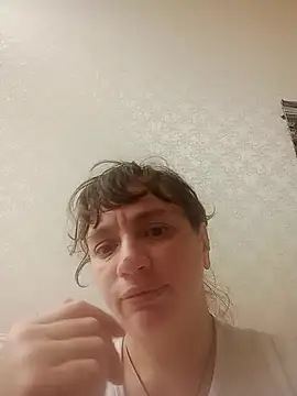 Snapshot of AnitaLove077 chatting on 07/15/26, 10:42 AnitaLove077 online show from 07/15/26, 10:42
