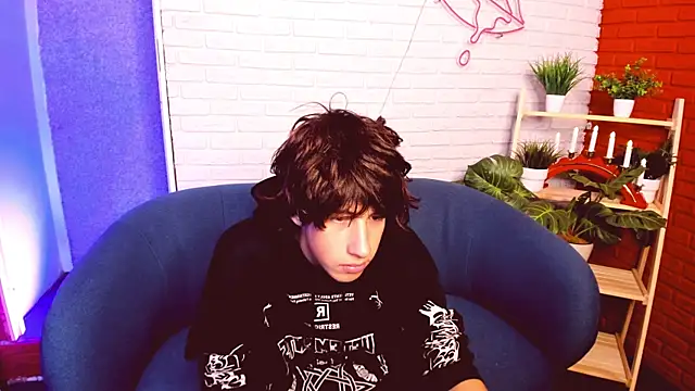 KissSlava online show from 06/08/26, 05:19