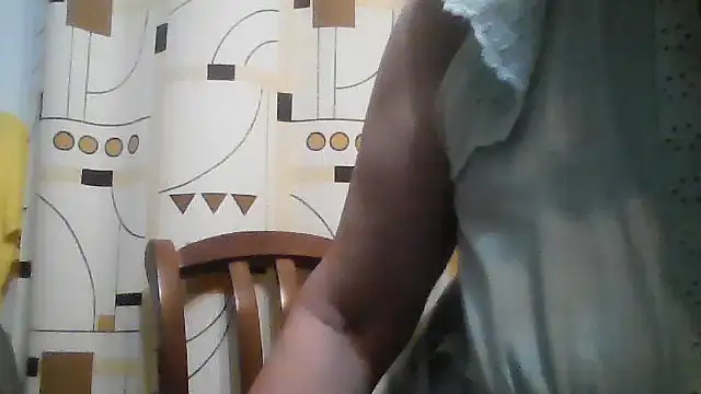 Snapshot of ErikaXShine chatting on 06/16/26, 08:00 ErikaXShine online show from 06/16/26, 08:00