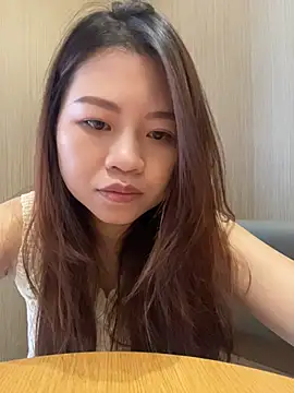 Snapshot of mimi05231 chatting on 07/02/26, 03:23 mimi05231 online show from 07/02/26, 03:23