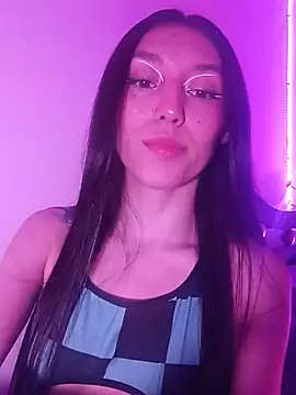 Snapshot of Laia_xprice chatting on 06/14/26, 11:23 Laia xprice online show from 06/14/26, 11:23