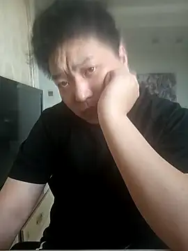 Snapshot of liuyi2026 chatting on 06/08/26, 10:04 liuyi2026 online show from 06/08/26, 10:04