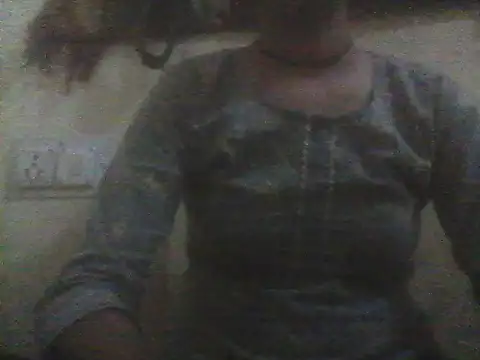 Snapshot of jesica_khan1 chatting on 06/15/26, 03:03 jesica khan1 online show from 06/15/26, 03:03