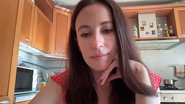 Flamingo Queen online show from 06/23/26, 05:05