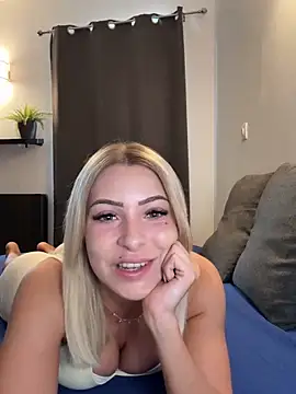 Snapshot of marionn_ chatting on 06/11/26, 04:16 marionn online show from 06/11/26, 04:16