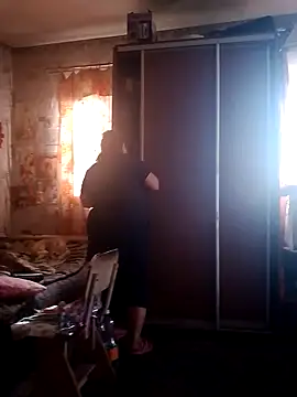 oksana72 online show from 09/12/25, 06:57