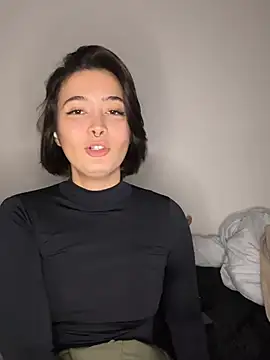 sweetchloe   online show from 06/17/26, 11:05