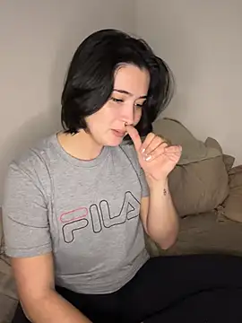 sweetchloe   online show from 07/13/26, 06:00