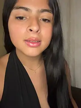Snapshot of canelareina chatting on 06/28/26, 07:20 canelareina online show from 06/28/26, 07:20