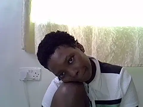 Snapshot of smile_lily chatting on 08/09/26, 09:47 smile lily online show from 08/09/26, 09:47