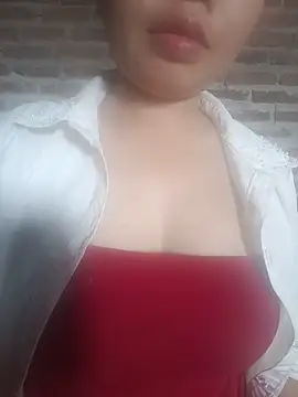 Snapshot of ngoc_dung chatting on 06/12/26, 01:26 ngoc dung online show from 06/12/26, 01:26