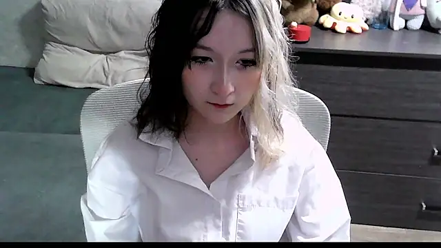 Snapshot of Lilfain_baby chatting on 08/05/26, 12:08 Lilfain baby online show from 08/05/26, 12:08