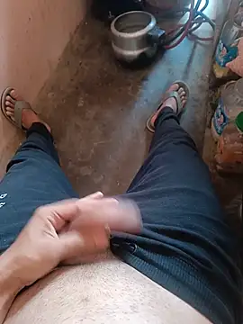 Desindianbull69 online show from 08/02/26, 07:51