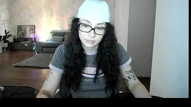 elisskriter online show from 07/23/26, 12:14