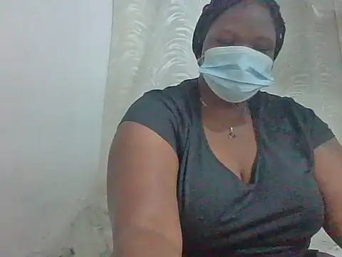 Snapshot of Sexy_gyaly chatting on 07/23/26, 07:12 Sexy gyaly online show from 07/23/26, 07:12