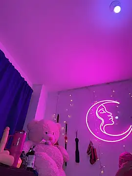 LunaStar VIP online show from 07/30/26, 01:59